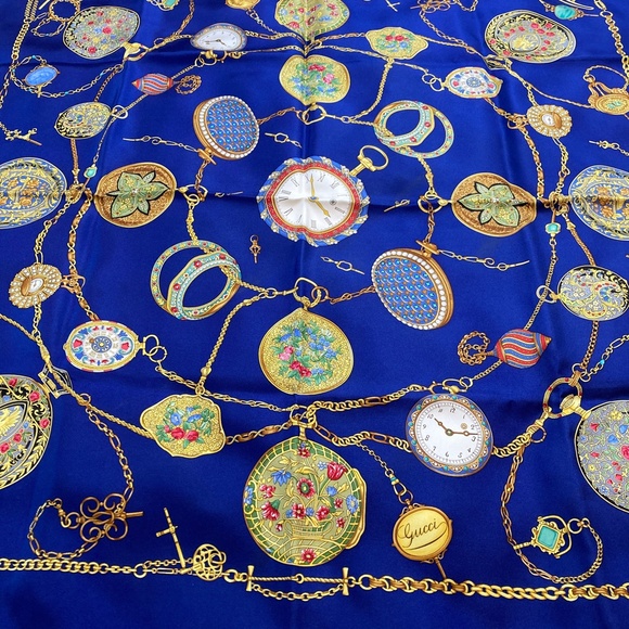 💙 GUCCI SILK SCARF AUTHENTIC - Picture 4 of 11